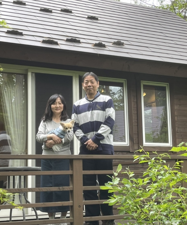 社員の皆さんと記念写真